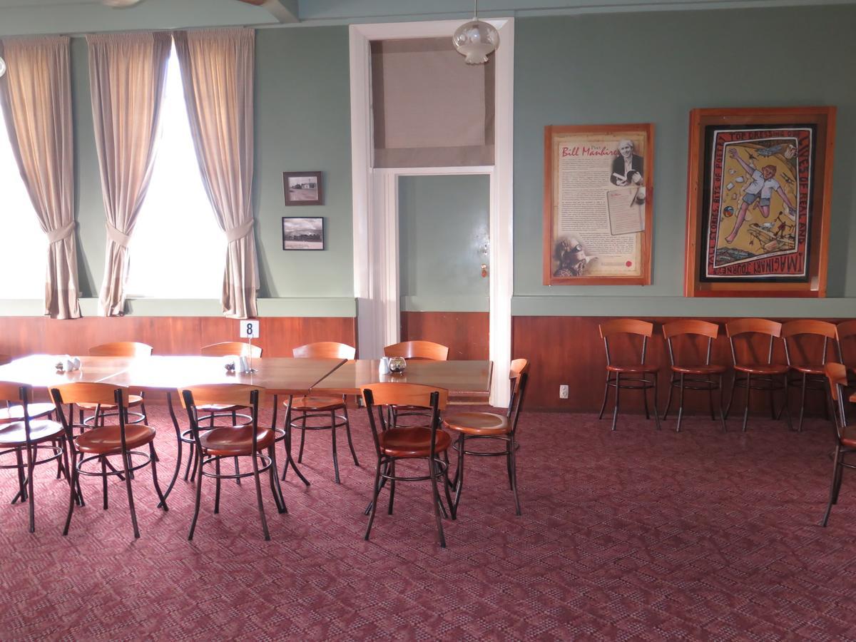 Mossburn Railway Hotel Exteriör bild