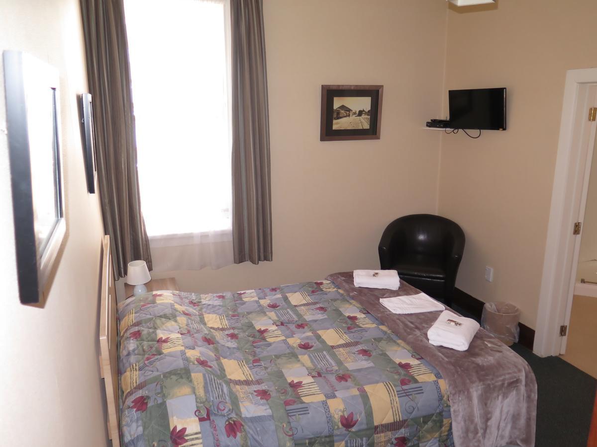 Mossburn Railway Hotel Rum bild